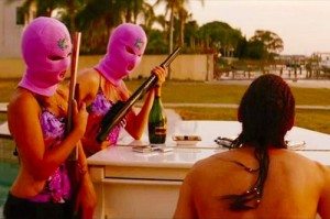 Spring Breakers white piano assault rifles