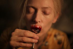 Only Lovers Left Alive Tilda Swinton blood