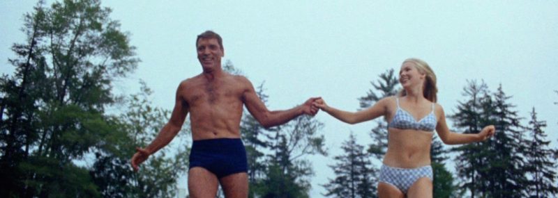 8b20-5572 Burt Lancaster in swimwear film The Swimmer 8b20-5572 